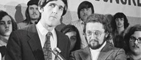 photo of kerry campaigning in 1972