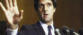 photo of kerry speaking at a press conference